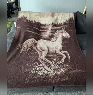 VINTAGE HORSE EQUESTRIAN FLEECE BIEDERLACK STYLE BLANKET REVERSIBLE